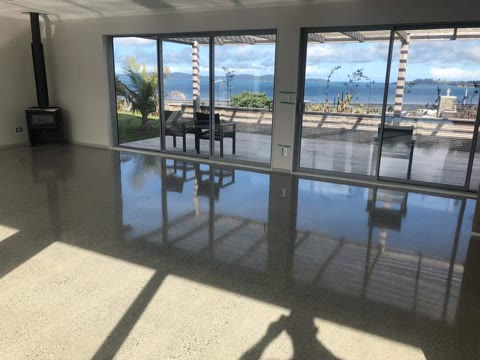 Polished Concrete with Deck Reflection – Light-Medium Exposure, High Gloss